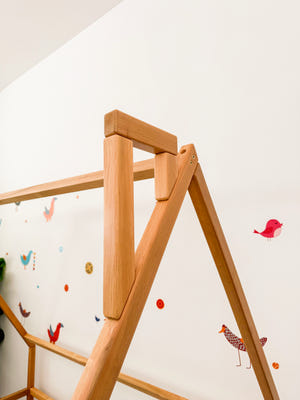 Montessori-Bodenbett für Kleinkinder - Hausbett Kinder - Kletterbett - Kinderbett (Modell 1)