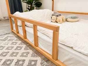 Montessori-Bodenbett für Kleinkinder - Hausbett Kinder - Kletterbett - Kinderbett (Modell 1)