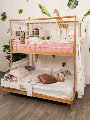 Etagenbett mit Treppe – Einzelbett oben, Doppelbett unten (Ursa Major)