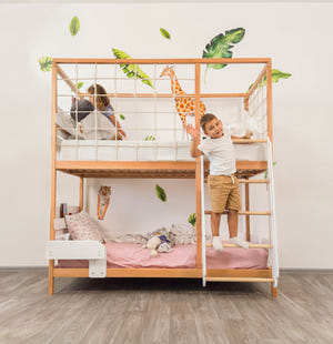 Etagenbett mit zwei gleich großen Liegeflächen (Ursa Minor Bett)