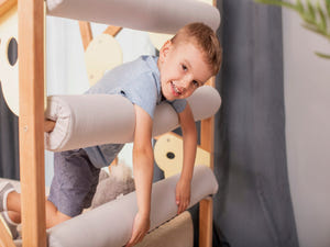 Montessori Kletterbett aus Holz (Lemur)