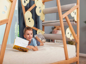 Montessori Kletterbett aus Holz (Lemur)