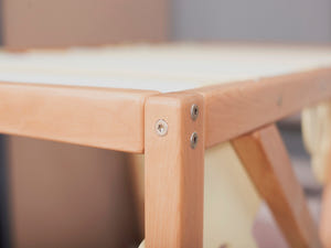 Montessori Kletterbett aus Holz (Lemur)