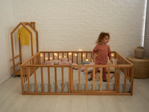 Montessori-Bodenbett mit Lattenrost - Kinderbett aus Holz (Modell 6.2/19)