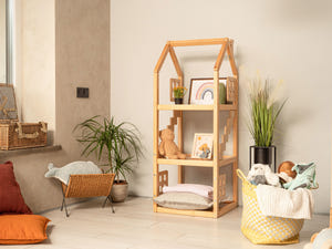 Kinderregal in Hausform mit Fenstern