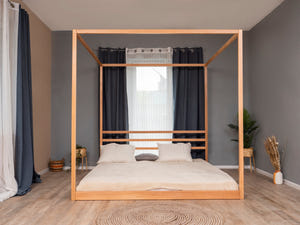 Bodenbett mit quadratischem Rahmen (Modell 8)