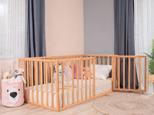 Montessori-Bodenbett mit Rausfallschutz und Lattenrost – Kinderbett für Kleinkinder aus Holz (Modell 6.3/20)