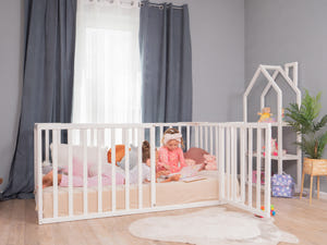 Kleinkind-Bodenbett mit Lattenrost und Schutzgittern (Modell 6.3/20)