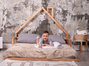 Montessori-Bodenbett mit Lattenrost (Modell 3)