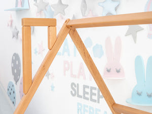 Montessori Bodenbett mit Lattenrost und Klettergerüst (Modell 1)