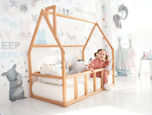Montessori Bodenbett mit Lattenrost und Klettergerüst (Modell 1)