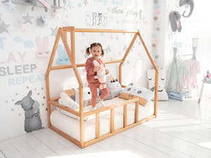 Montessori Bodenbett mit Lattenrost und Klettergerüst (Modell 1)