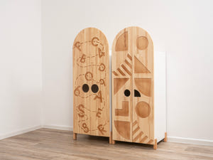 Montessori Lern-Kleiderschrank von Busywood