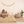In this photo, a Montessori platform bed for girls.
En esta foto, una cama para niñas.