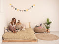 In this photo, a Montessori platform bed for girls.
En esta foto, una cama para niñas.