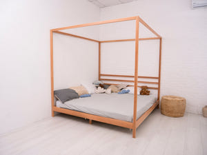Jugendbett aus Holz mit Beinen und Lattenrost Twin, Full und Queen Size Bettrahmen (Modell 8)